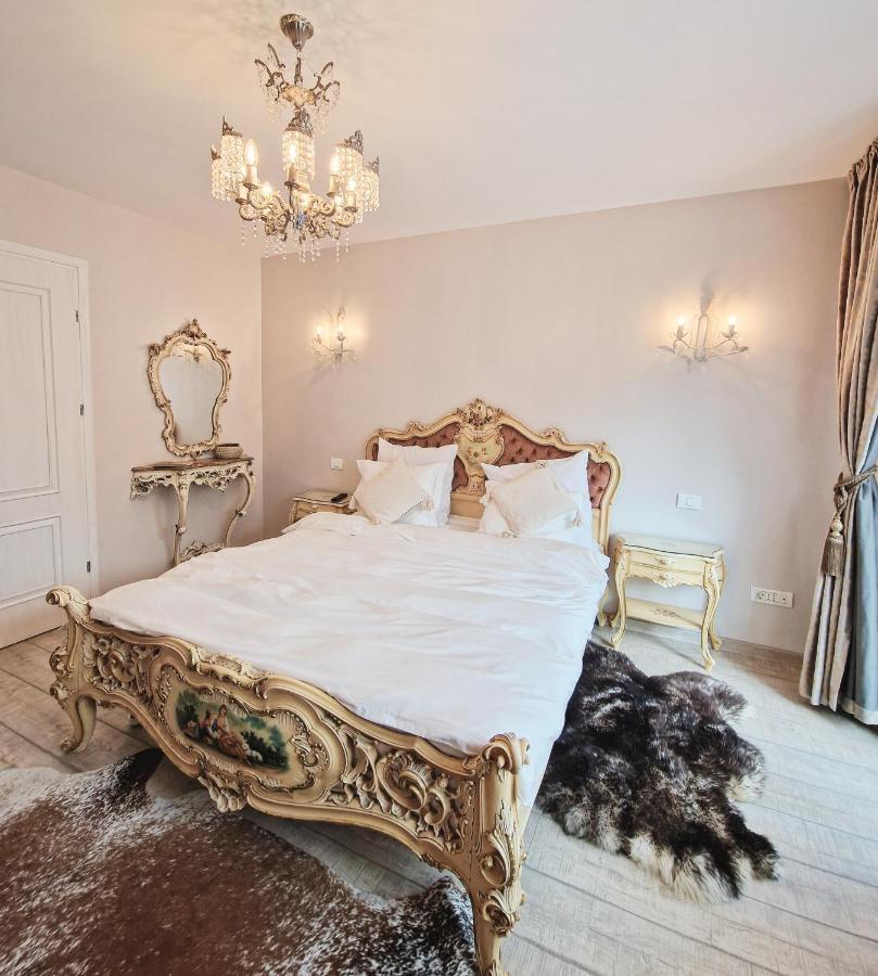 Amor Tirol Busteni (Adults Only) Εξωτερικό φωτογραφία
